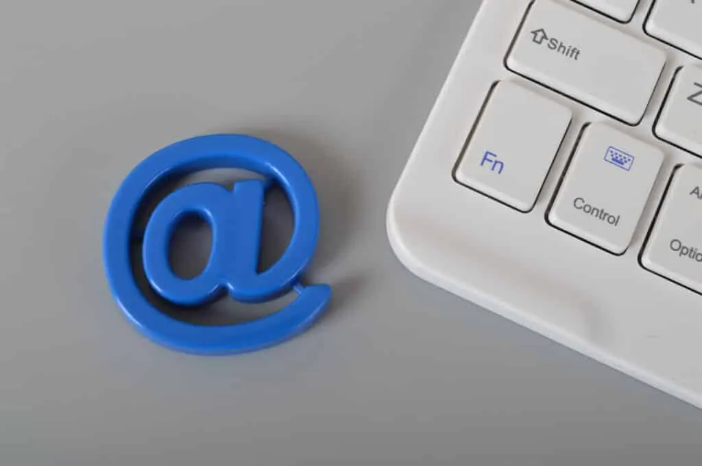 adresse email